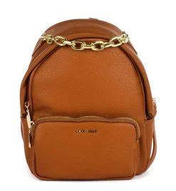 Maria Celine Zaino donna Myla 03<Donna Zaini Donna